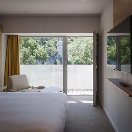 Western Divona Hotell