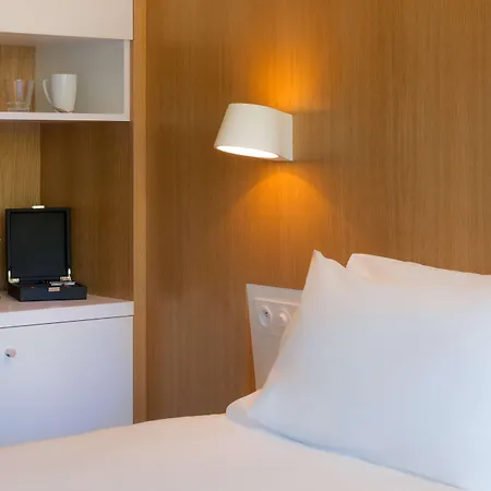 Western Divona Hotell 4*