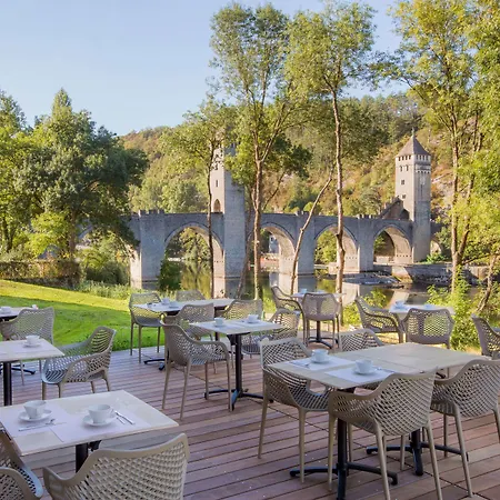 Western Divona Hotell 4*