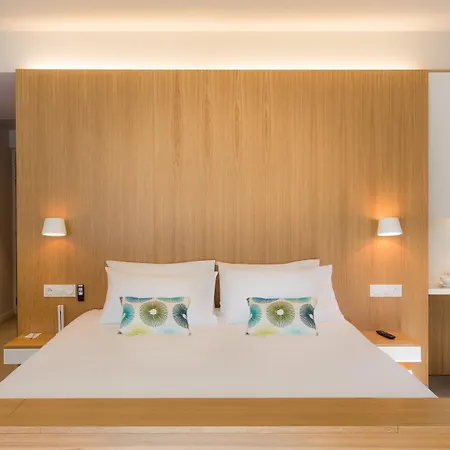 Western Divona Hotel