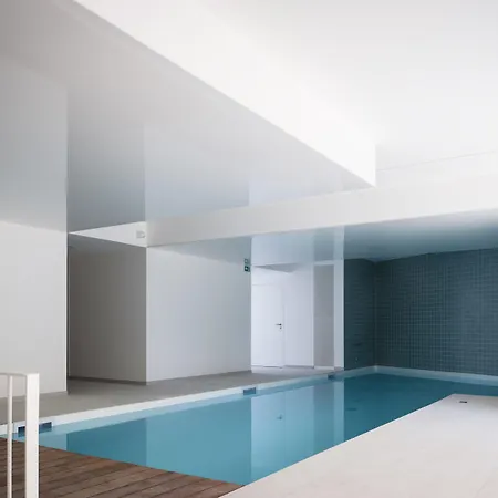 Western Divona מלון 4*