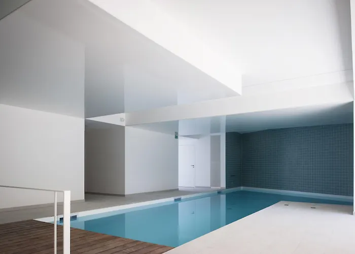 Western Divona Hotel 4*