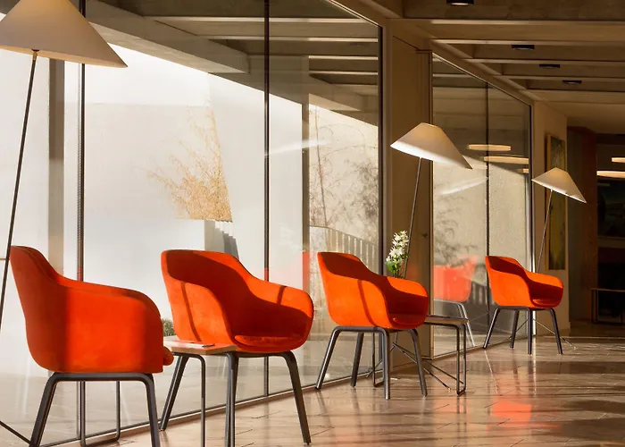 Western Divona Hotel