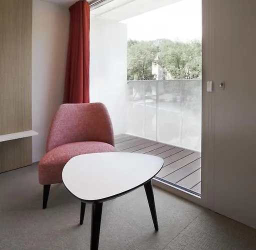 Western Divona Hotel 4*