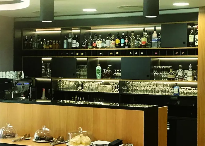 Western Divona Hotel 4*